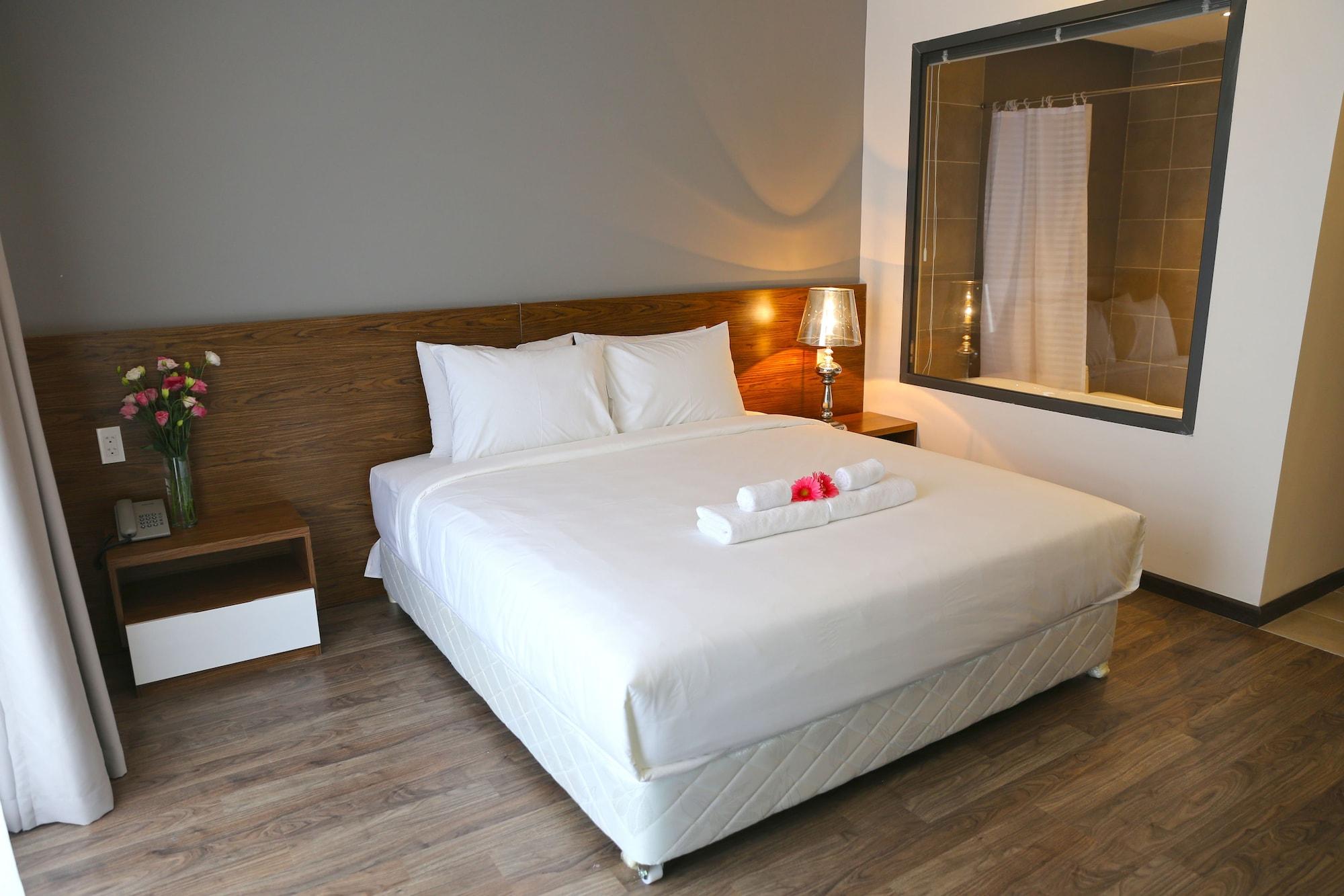 Bizu Royal Hotel TP. Hồ Chí Minh Ngoại thất bức ảnh