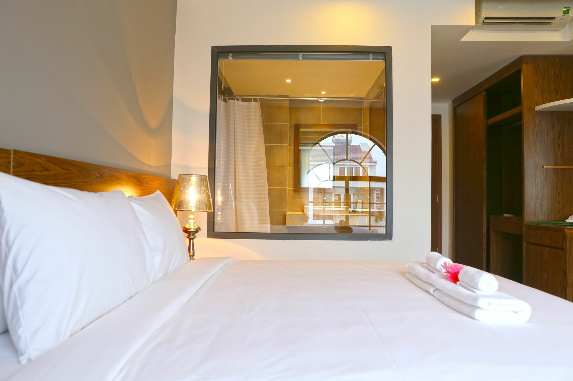 Bizu Royal Hotel TP. Hồ Chí Minh Ngoại thất bức ảnh