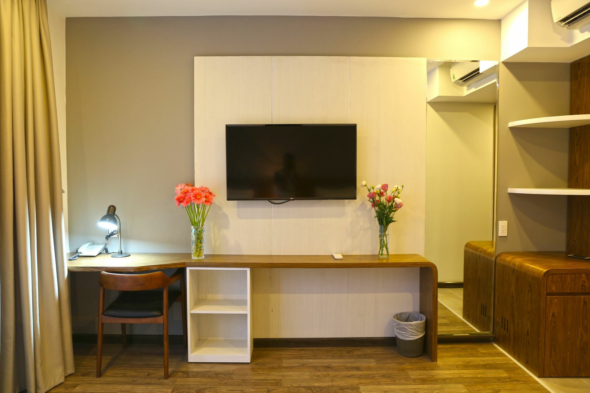 Bizu Royal Hotel TP. Hồ Chí Minh Ngoại thất bức ảnh